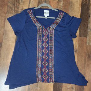 New York Laundry Short Sleeve V-Neck Tunic Top Navy Blue Tribal Pattern (XL)